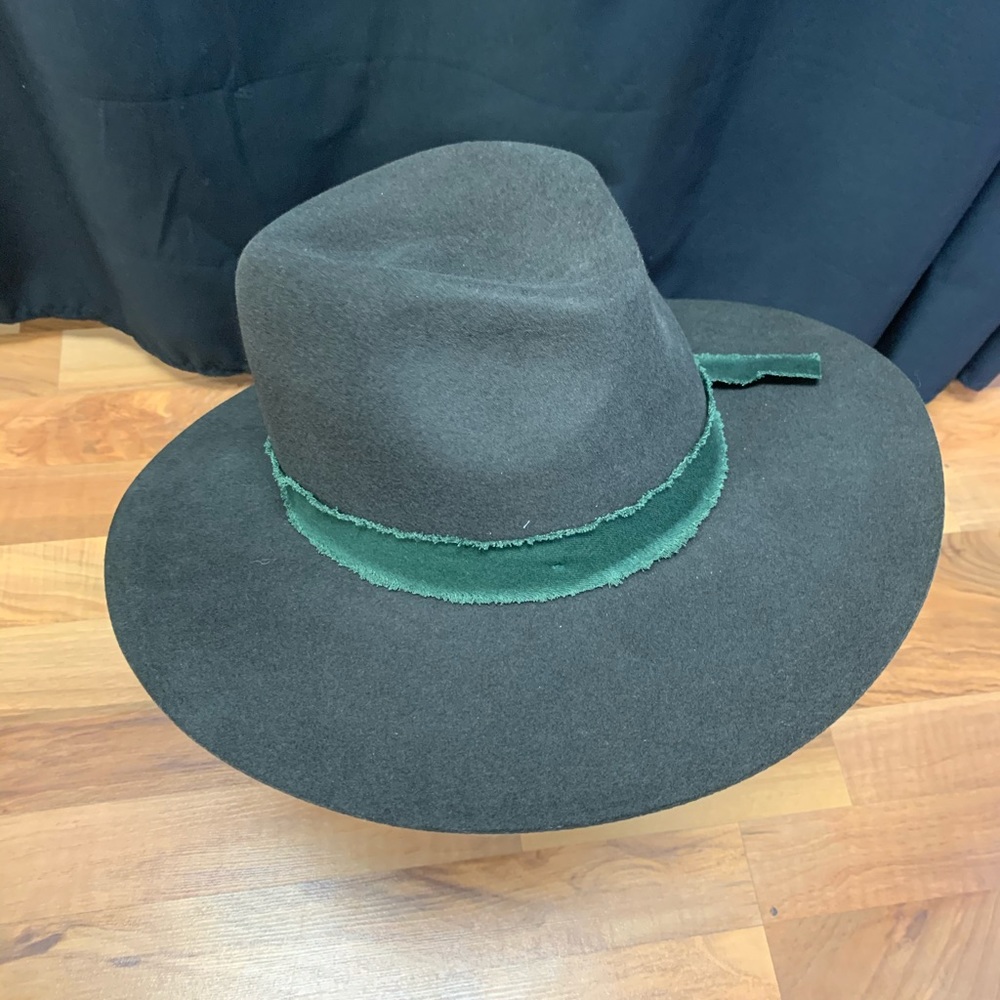 Olive and Pique - Wool Felt Wide Brin Floppy Hat